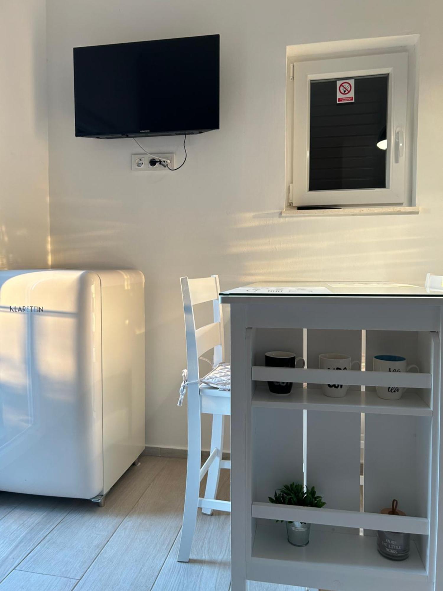 Apartamento Apartman L&A Biograd Na Moru Exterior foto