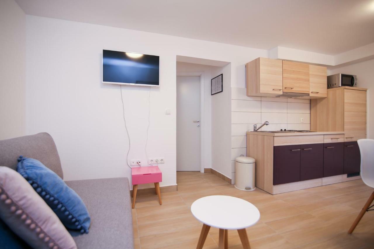 Apartamento Apartman L&A Biograd Na Moru Exterior foto