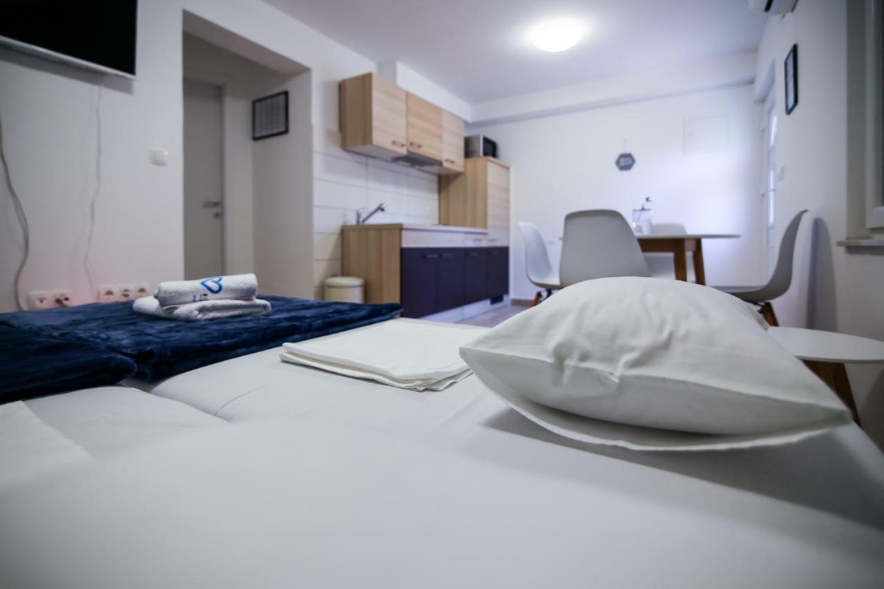 Apartamento Apartman L&A Biograd Na Moru Exterior foto