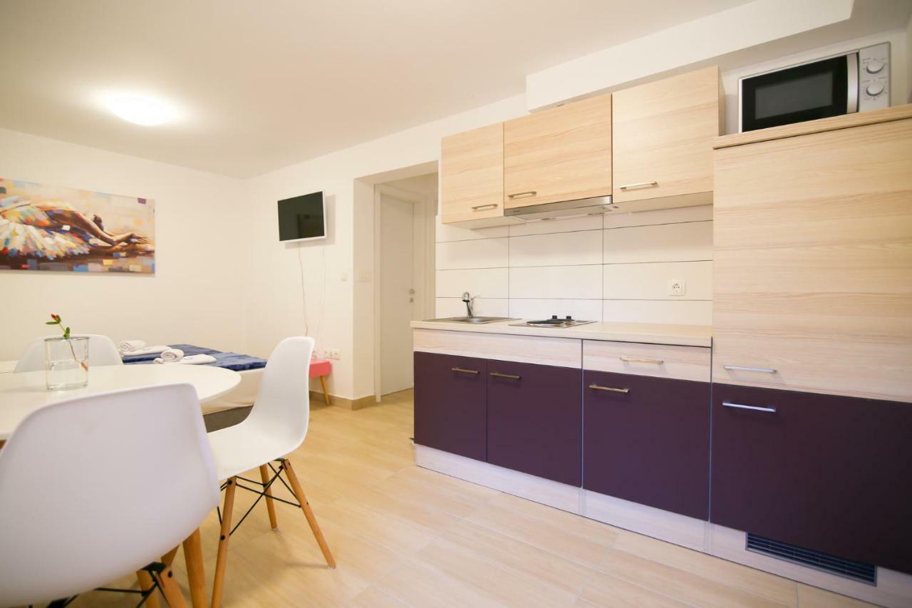 Apartamento Apartman L&A Biograd Na Moru Exterior foto